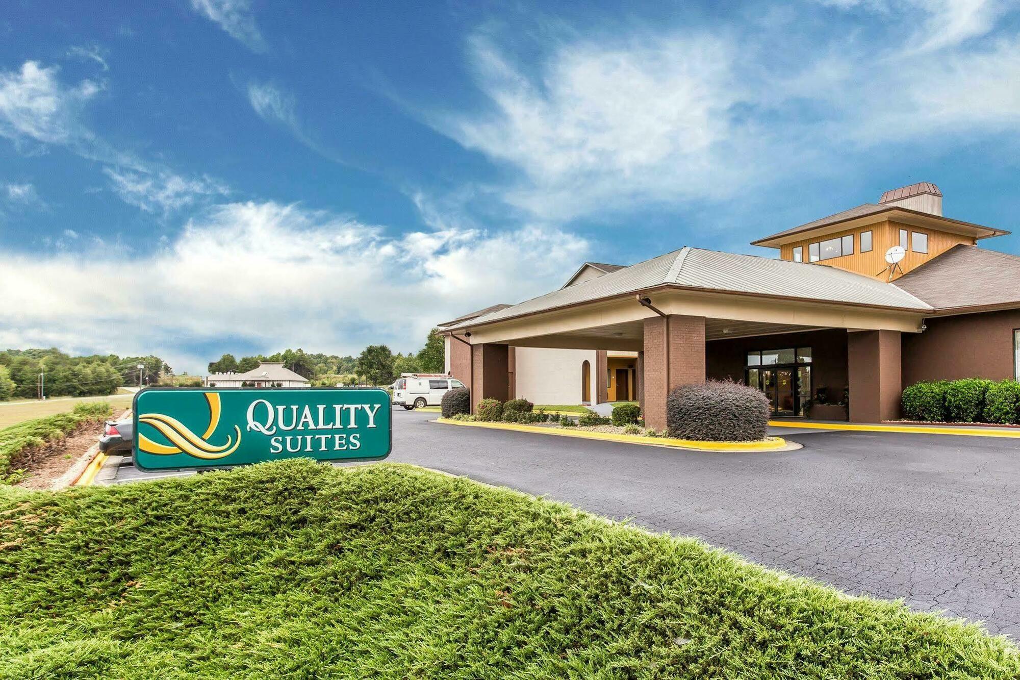 Quality Suites Hickory South Exterior foto